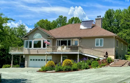 Mt Washington Views, Theater Room, Pool Table, Hot Tub, Fire Pit, On 40 Acres - balcony