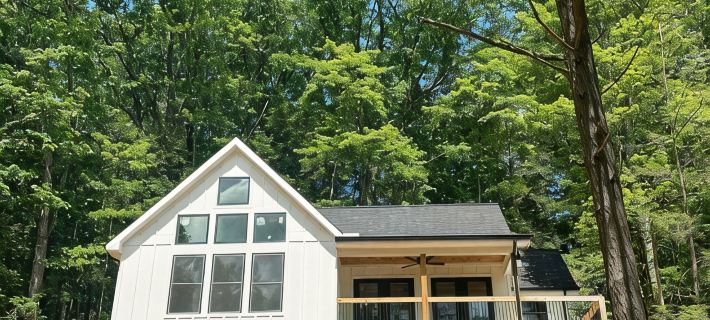 Boulder Trail Getaway- 15 min from New River Gorge National Park Ξενοδοχεία στην πόλη Nicholas County