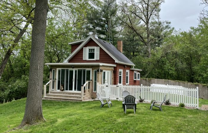Tiny Red House near Lake Delavan