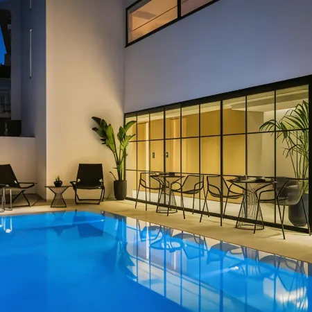 Canale Hotel & Suites