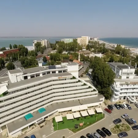Hotel Condor