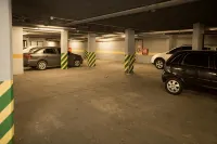 Neper Hotel - parking