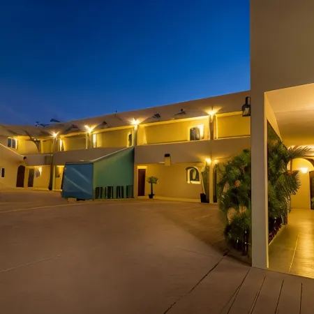 Cuatro Misiones Hotel