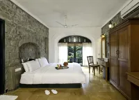 Halez Sparsa Thiruvannamalai - piscina