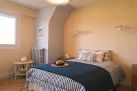 Eugénie House 2/6 People Close to the Beaches, Private Garden, Private Parking - 2-Star