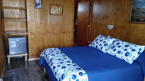 Hostal El Colibri - parking