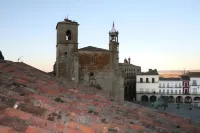 Alojamientos Plaza Mayor Hotels in Tierra de Trujillo