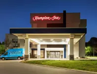Hampton Inn Kansas City-Airport Hotel di Kota Kansas