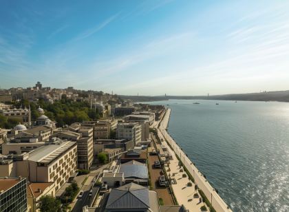 Novotel Istanbul Bosphorus Hotel