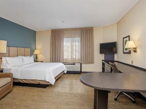 Sonesta Simply Suites Miami Airport Doral