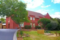 Quest Trinity House Hotels in North Hobart