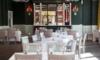 Bromley Court Hotel London