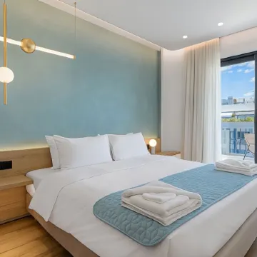 Acropolis Magenta Luxury Suites