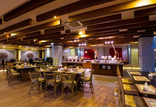 라탄 인 호텔 전경