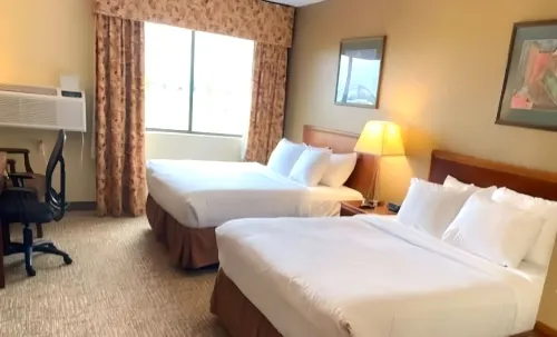 Comfort Inn & Suites at I-74 and 155 Hotels in Washington
