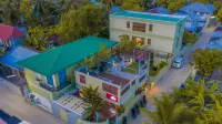 UMET Stay, Fishing and Diving Hotel Hotels near Thinadhoo