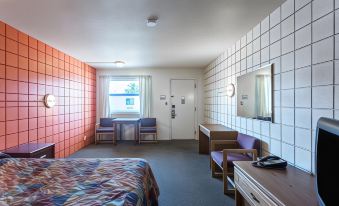 Travelodge Inn & Suites by Wyndham Missoula University Park