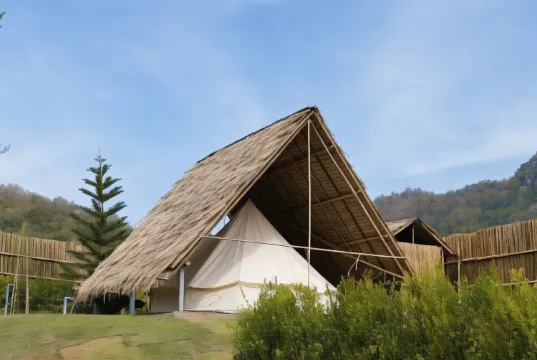 เต็นท์กระโจม