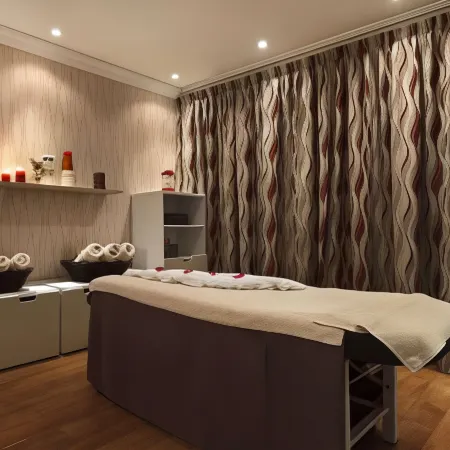 Ramada Hotel & Suites by Wyndham Ajman
