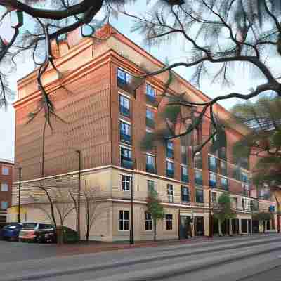 Hampton Inn Savannah-Historic District Hotel Exterior