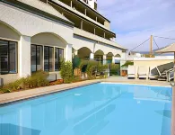Yosemite Sierra Inn Hotels in Oakhurst