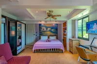 Penthouse Crystal Bay Apartments