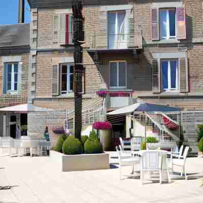 Hôtel Ariane & Spa Hotel Exterior