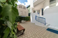 Duet Living Quarters