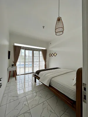 Villa Sabil Puncak Hotels in Megamendung