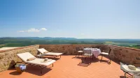 The Club House Hotels in Castelnuovo Berardenga