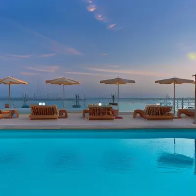 Hotel XQ El Palacete Hoteles cerca de Paseo Morro Jable