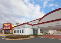 Holiday Inn Little Rock-Airport-Conf Ctr Hotels near Quapaw Quarter
