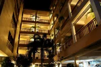 Sawasdee Mansion - Hostels