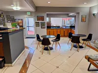 Portofino Inn Burbank Hotel a Burbank