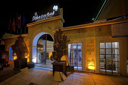 Emit Cave Hotel