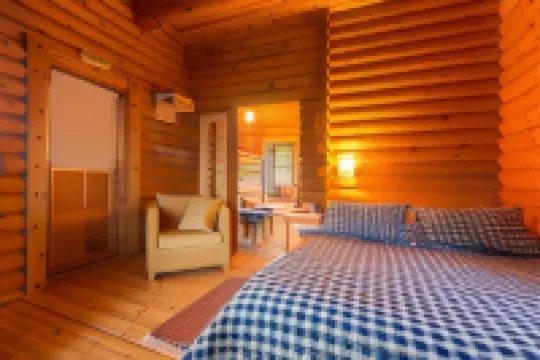 Xenios Chalet Hotel a 