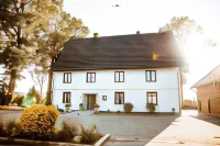 Gästehaus Meiwes Hotels near Heimatverein Mastholte