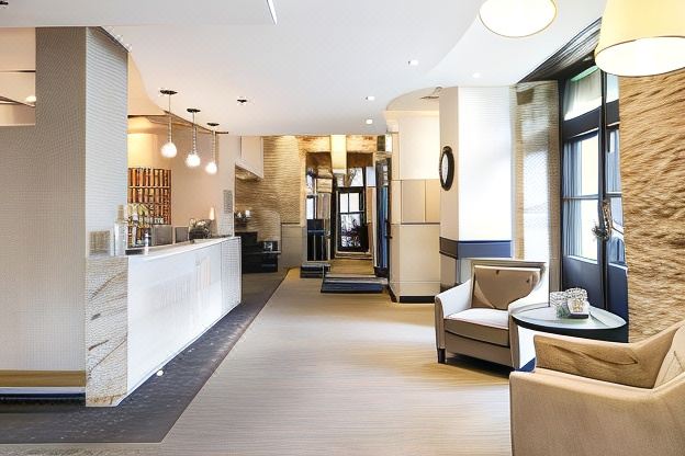 호텔 포트 로열