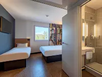 B&B Hotel Landerneau Bois Noir Hotels in Landerneau
