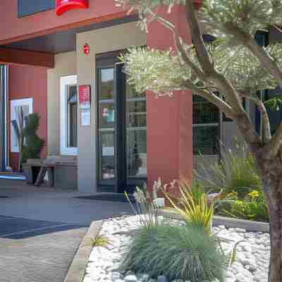 ibis Brignoles Provence Verte Hotel Exterior