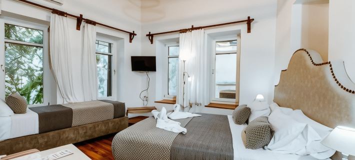Bozzali Deluxe Hotel Hotels in Chania