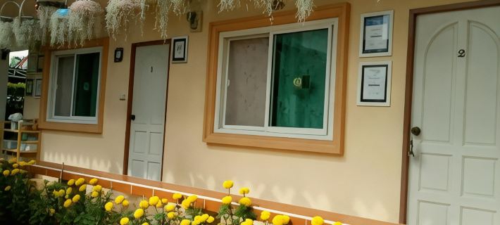 2N Guesthouse Hotels in Mueang Phetchaburi District