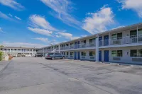 加利福尼亞市中心聖貝納迪諾 6 號汽車旅館 聖貝納迪諾住宿飯店
