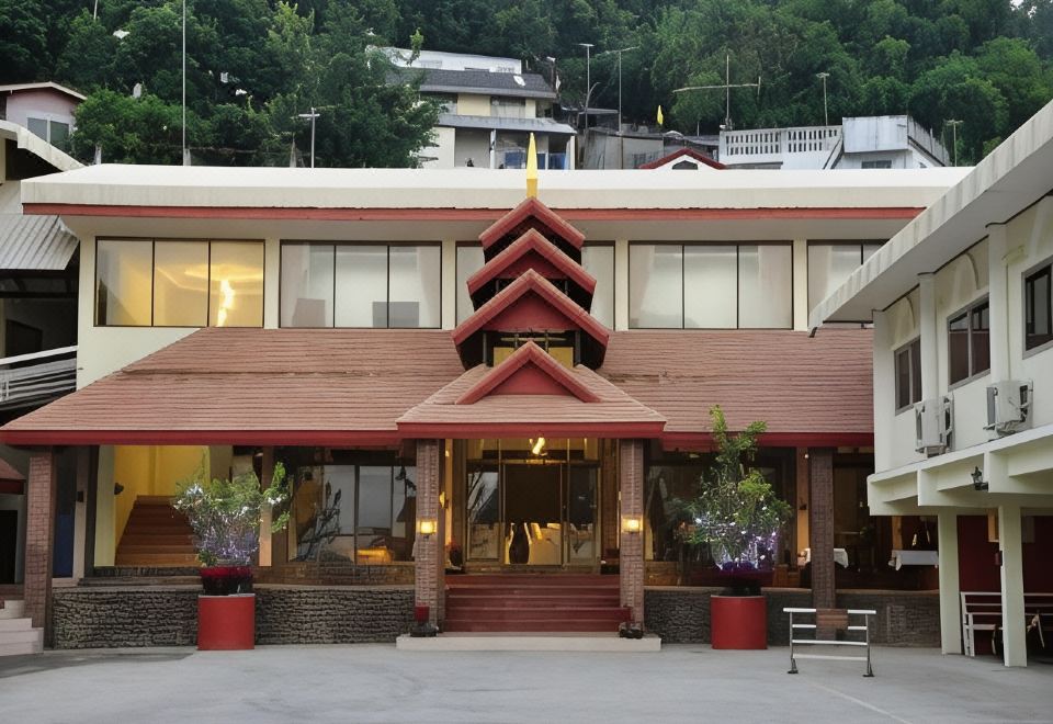 hotel overview picture
