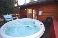 Streamside on Fall River Hoteles en Estes Park
