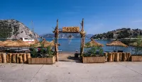 Z-Villas Beach Hotel