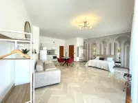 DIMORE DEL SUD - B&B Trani Hotel in zona Villa Comunale