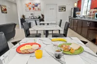 Paris Inn & Suites - Aamiainen