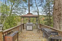 River Front Home with Amazing views and a shared private island!