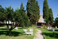 Agriturismo Santa Chiara Отели в г. Alezio